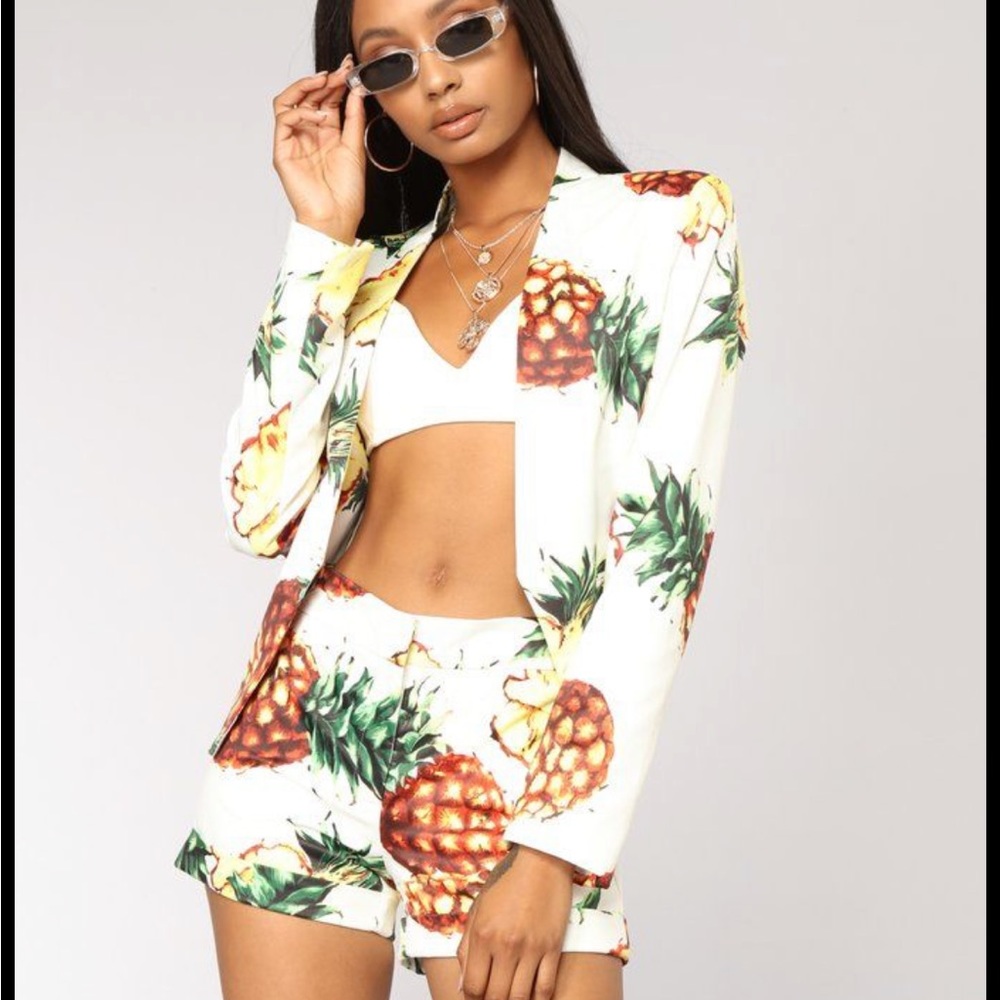 Fashion Nova Summer Pineapple Blazer Set